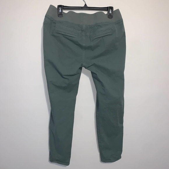 A Pea in the Pod Green Maternity Pants - Picture 2 of 6